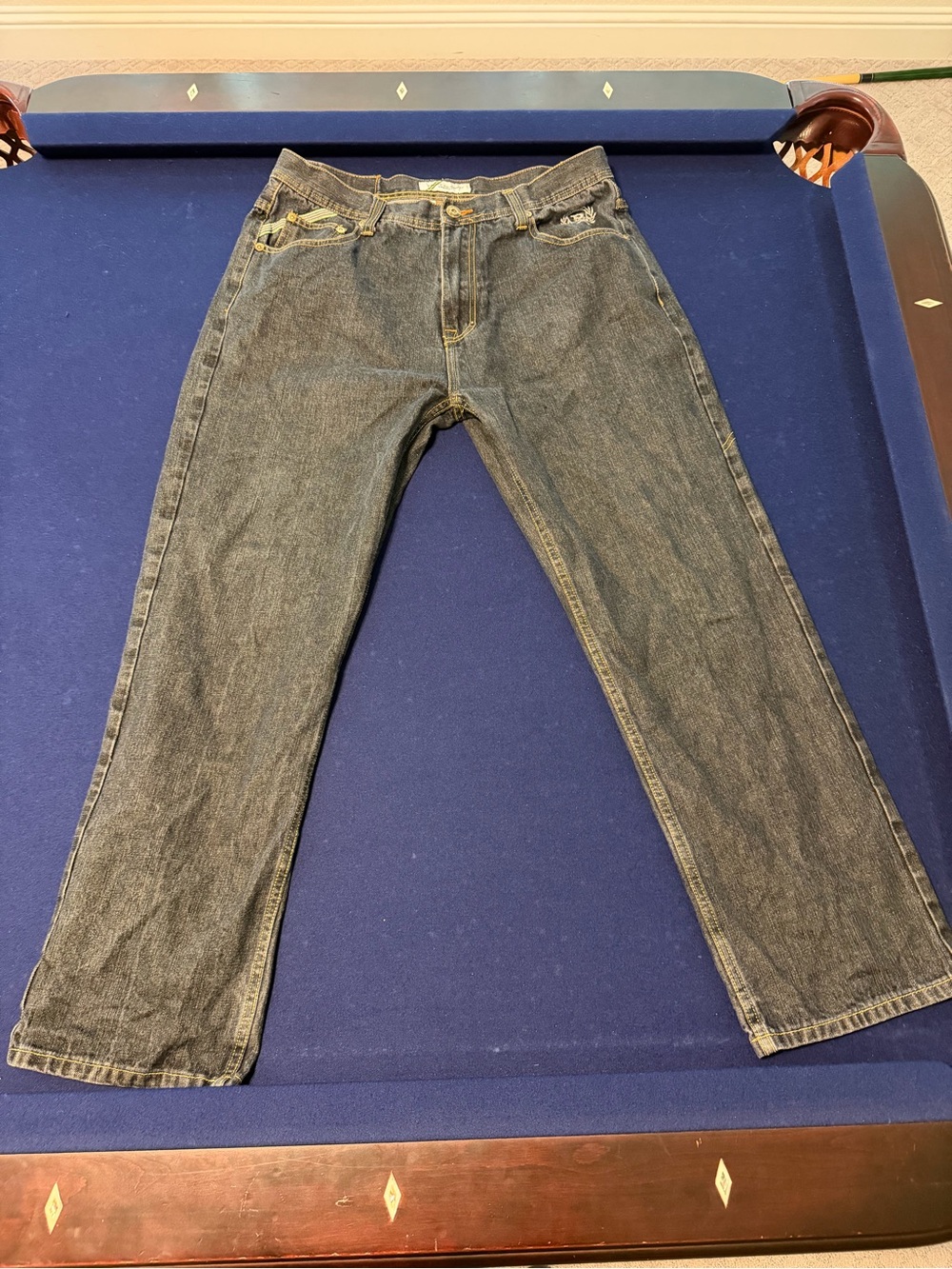 Men's Straight-Leg Jeans in Dark Blue Denim